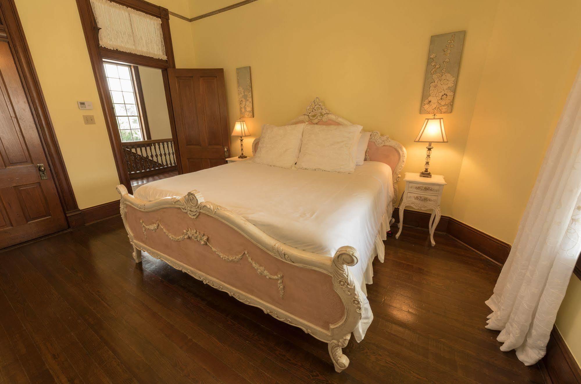 Mosheim Mansion Bed & Breakfast Seguin Dış mekan fotoğraf